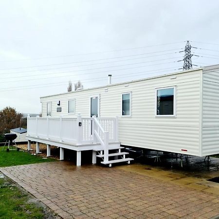 Escape City Caravan Lytchett Minster Екстериор снимка