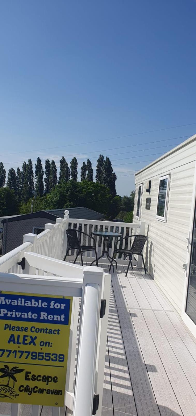 Escape City Caravan Lytchett Minster Екстериор снимка